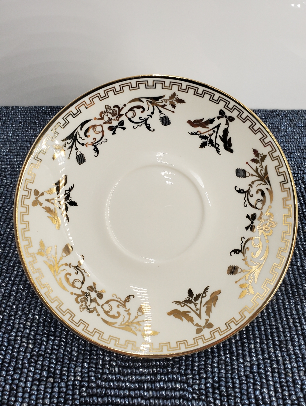 Spode Christmas Tree Gold Saucer S3324-A21 (PT2)